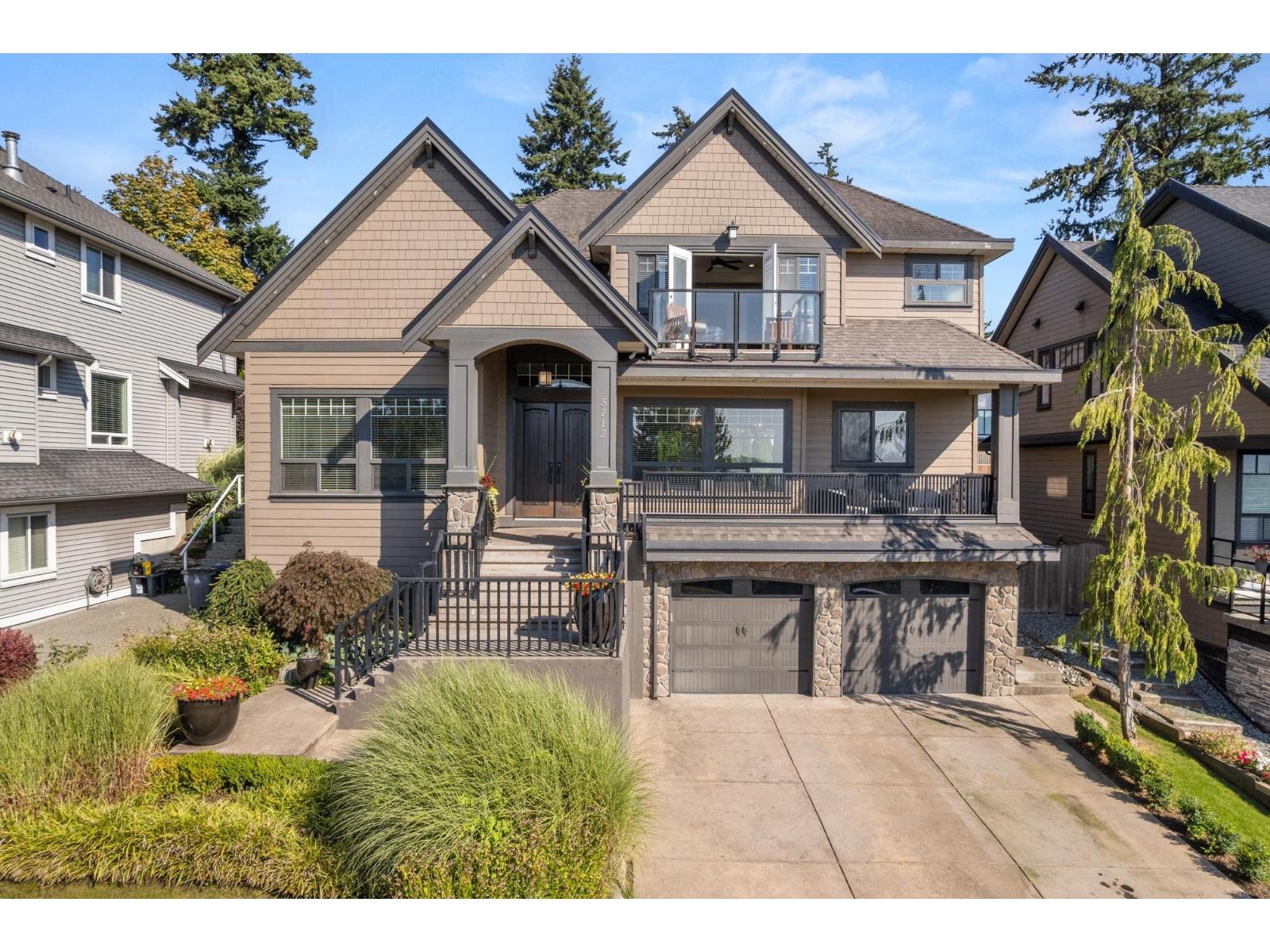 181 Street Unit 5712 #a, Surrey, BC V3S 3H9