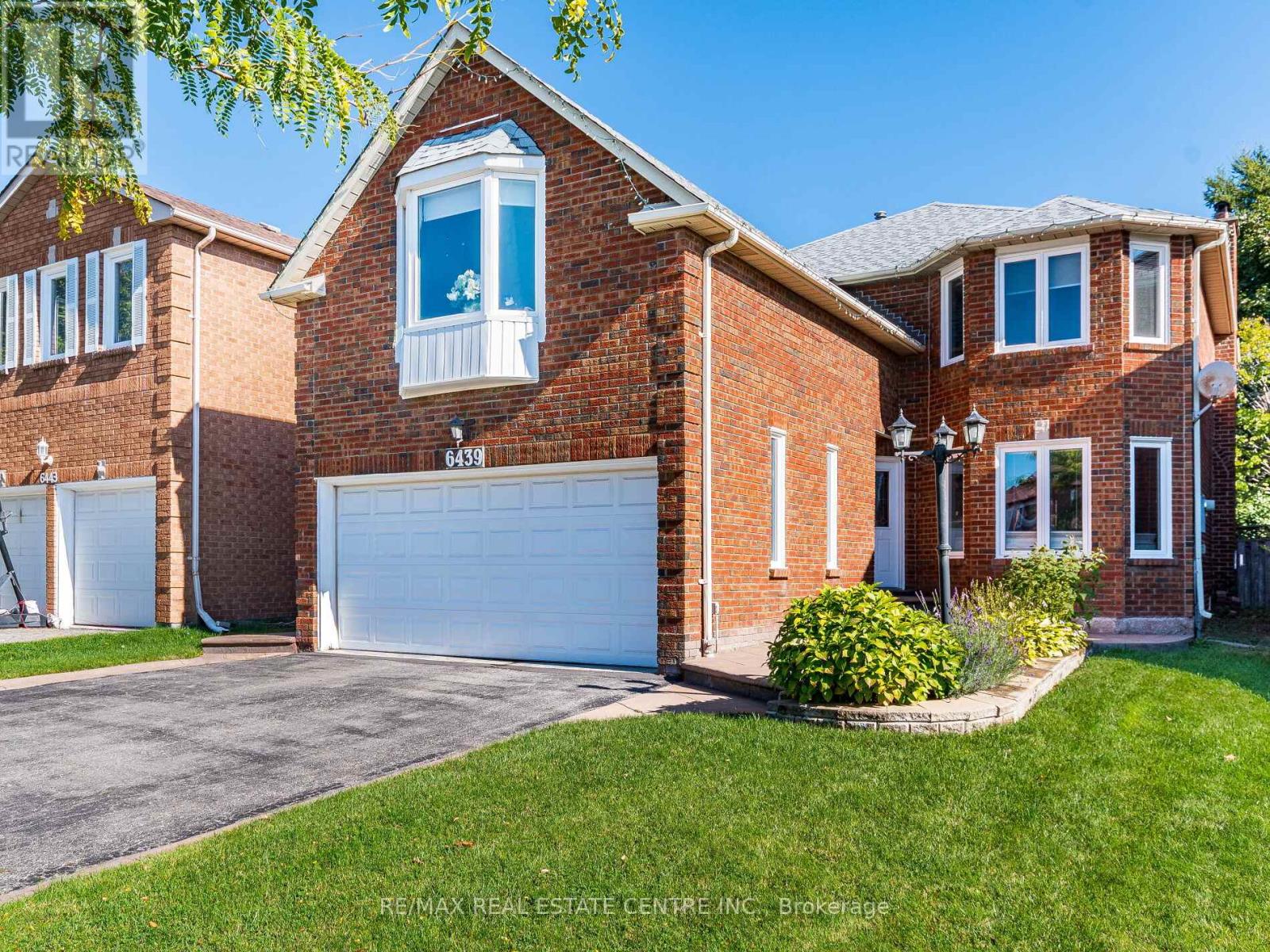6439 Osprey Blvd, Mississauga Lisgar, ON L5N 6E4