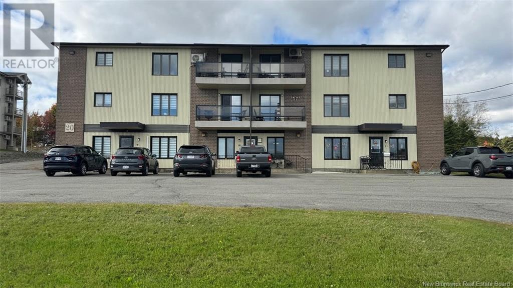 20 Bateman Ave, Edmundston, NB E3V 4A9