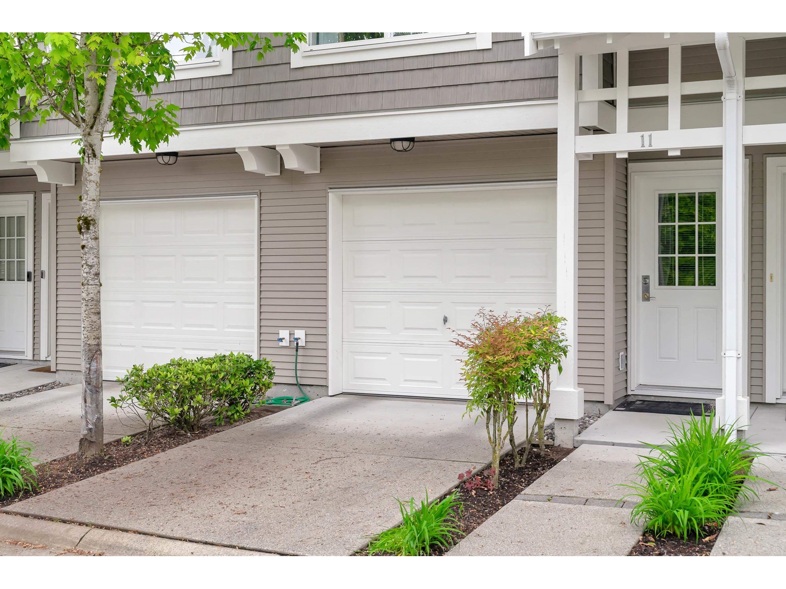 2729 158 Street Unit 11, Surrey, BC V3Z 1P4
