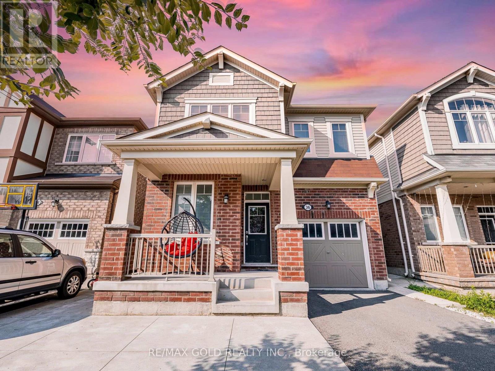 36 Feeder St, Brampton, ON L7A 4T9