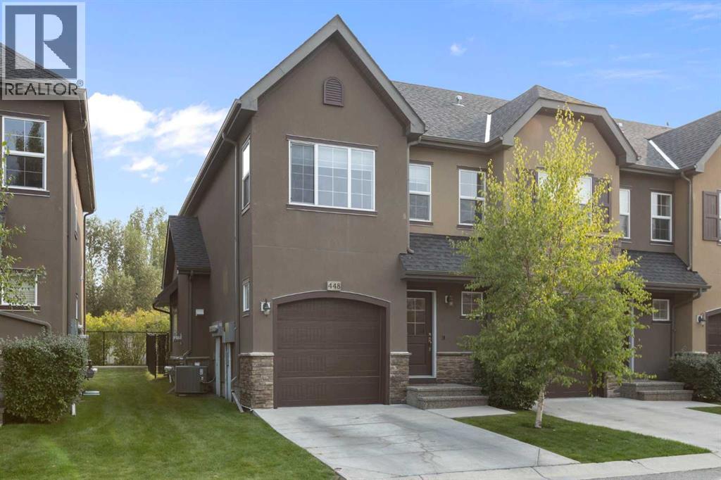 448 Quarry Villas SE, Calgary, AB T2C 5K1