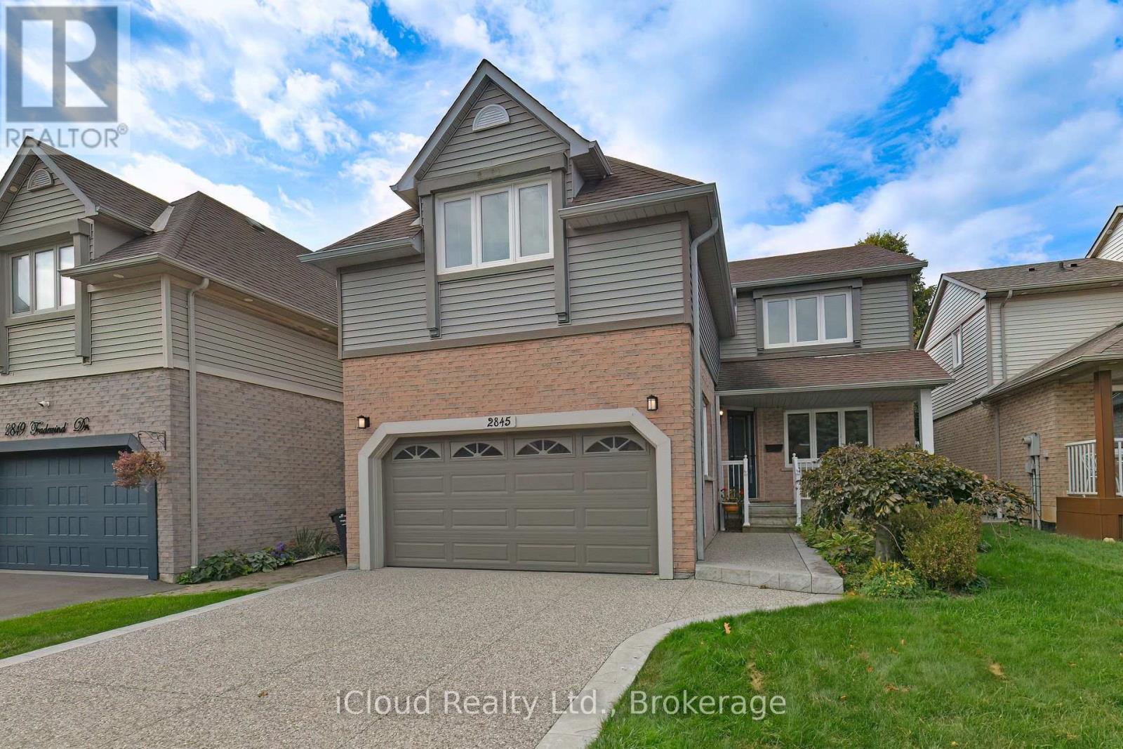 2845 Tradewind Dr, Mississauga, ON L5N 6L1
