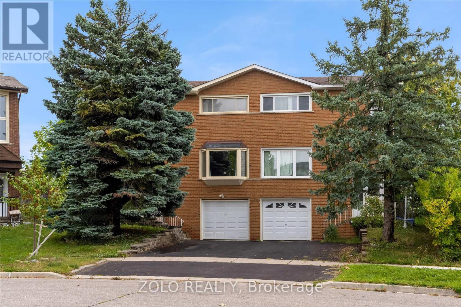 29 Newlyn Cres, Brampton, ON L6V 3A9