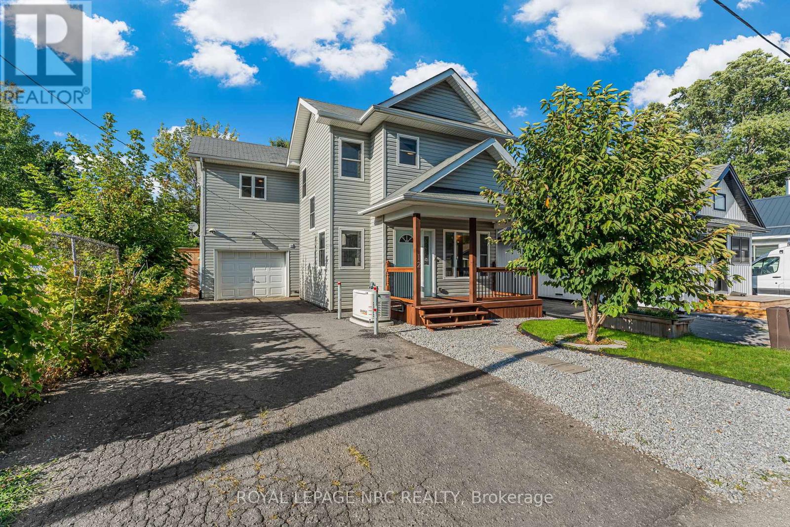 12 Lincoln Rd E, Fort Erie, ON L0S 1B0