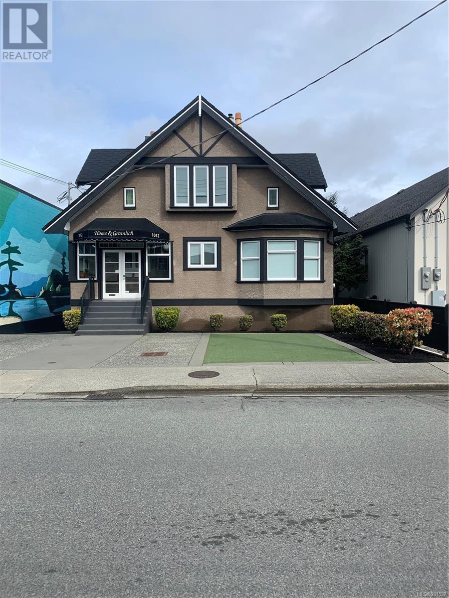 1012 N Park St, Victoria, BC V8T 1C6