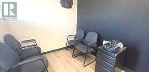 3208 8 Avenue Northeast, Calgary, AB T2A 7V8