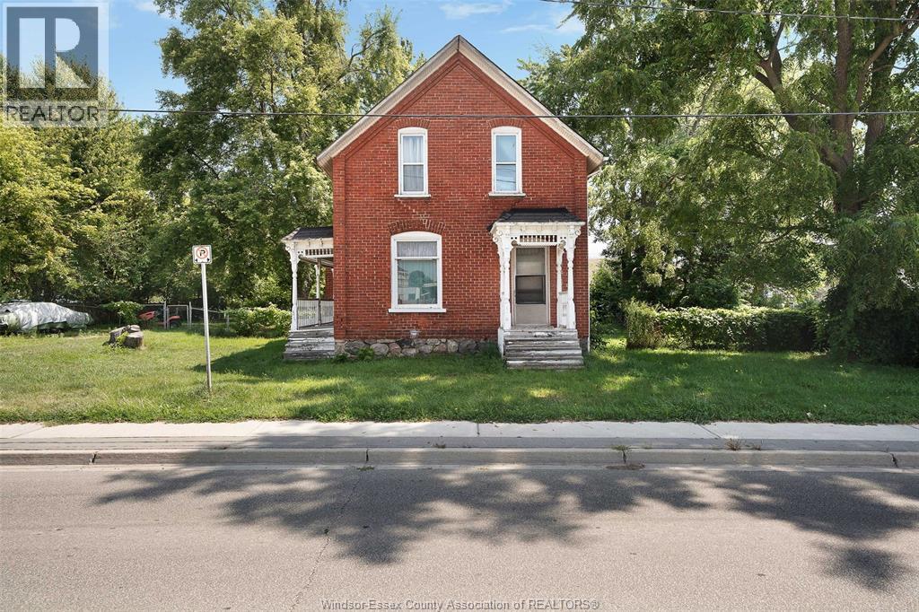314 Queen St, Essex, ON N0R 1G0