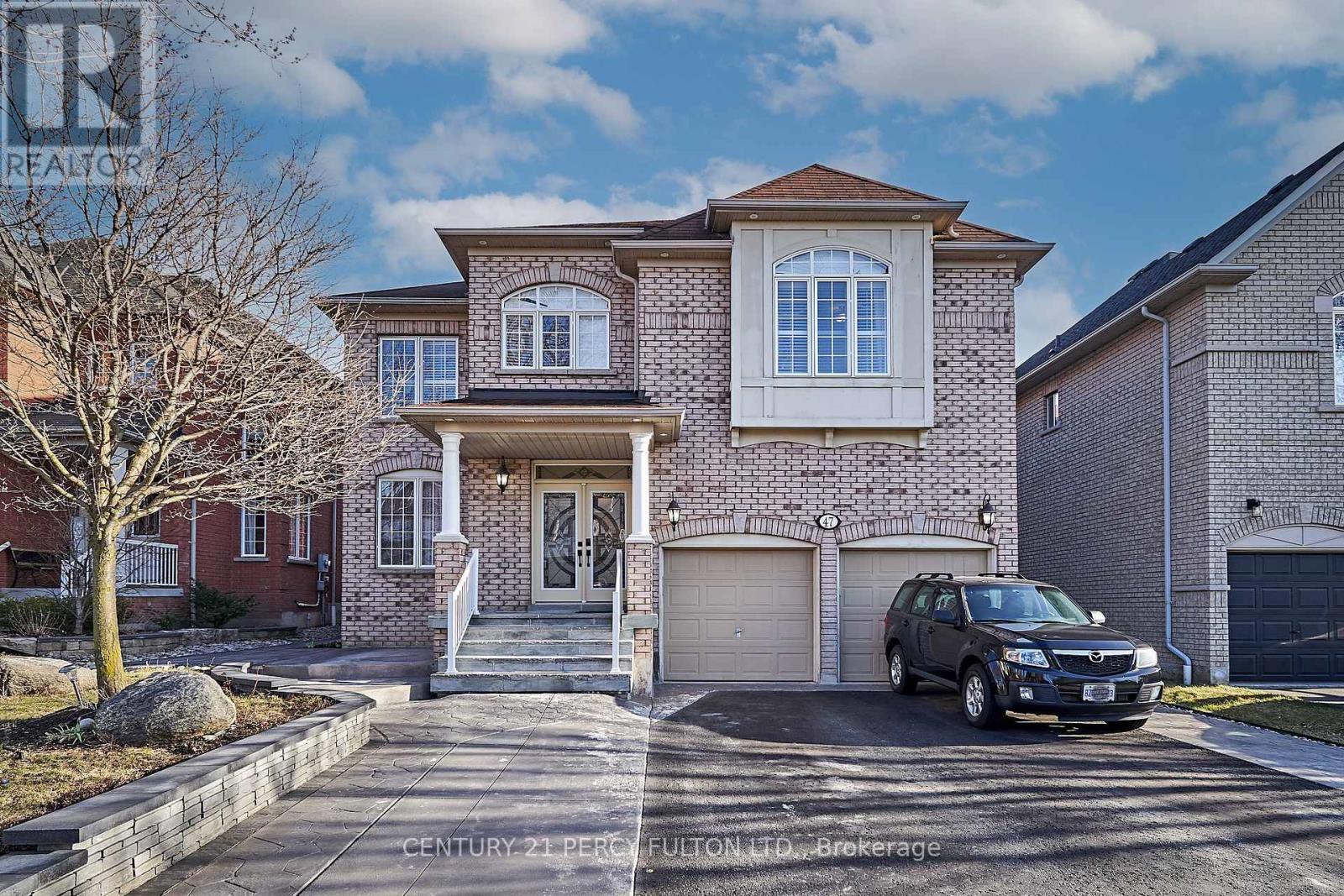 47 Vineyard Ave, Whitby, ON L1P 1X5
