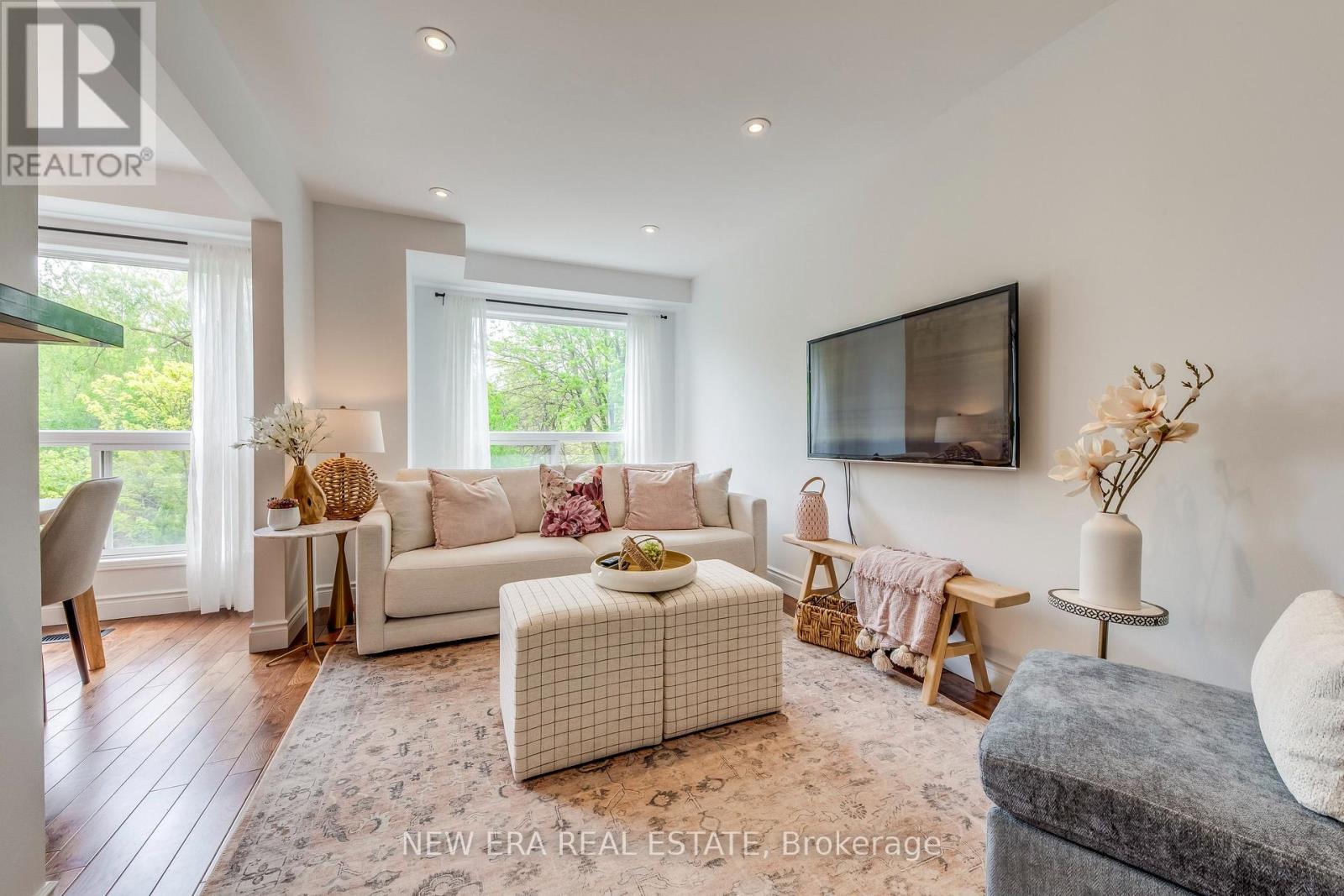 43 7284 Bellshire Gate, Mississauga, ON L5N 8E4