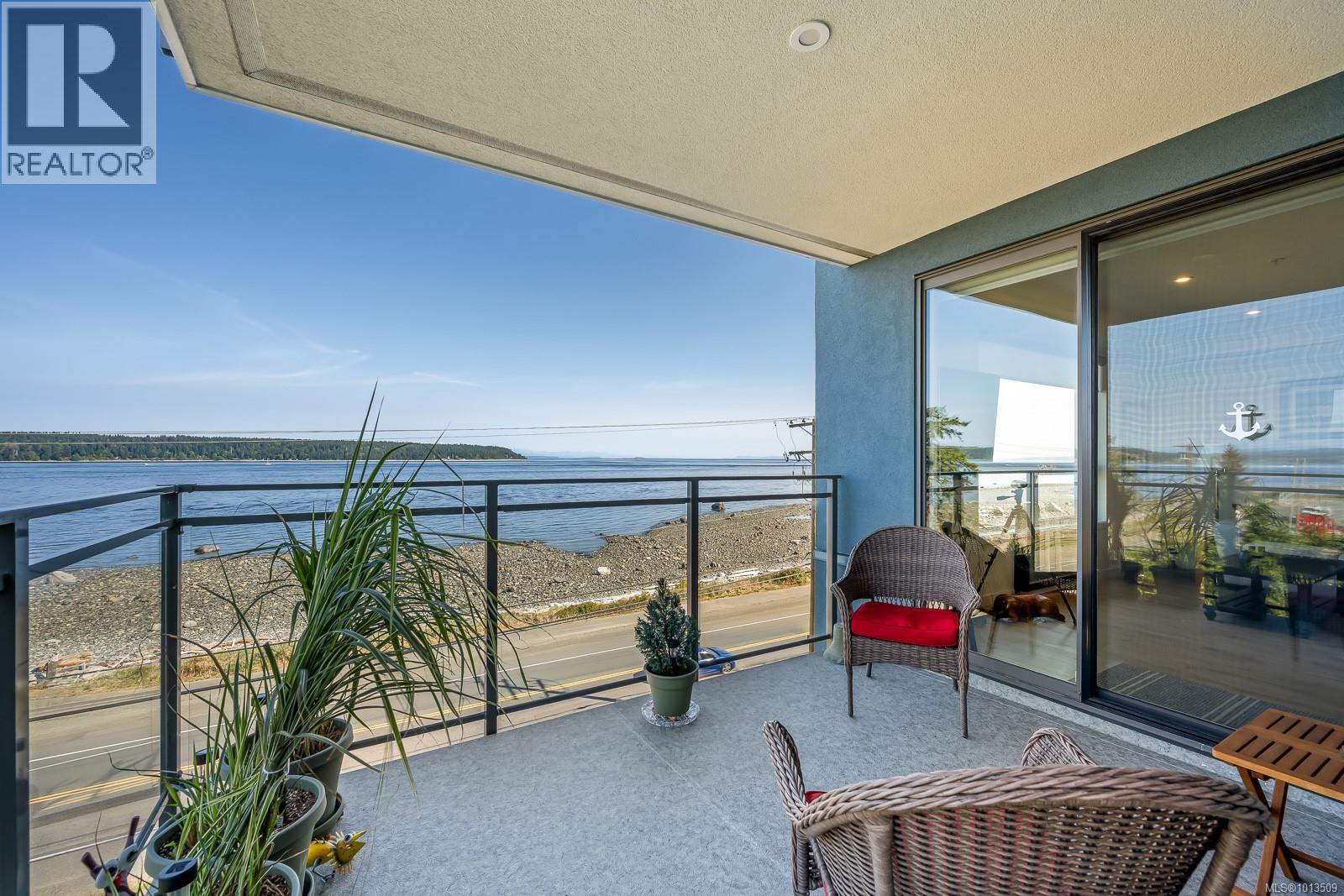 536 Island Hwy S Unit 406 Hwy, Campbell River, BC V9W 1A5