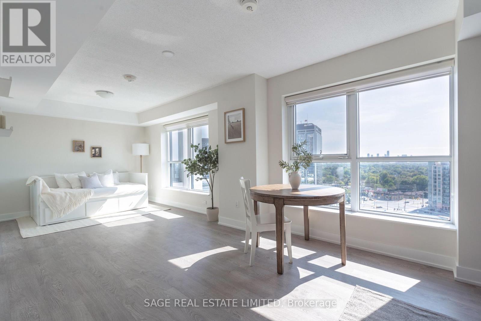 1423 9 Mabelle Ave, Toronto, ON M9A 0E1