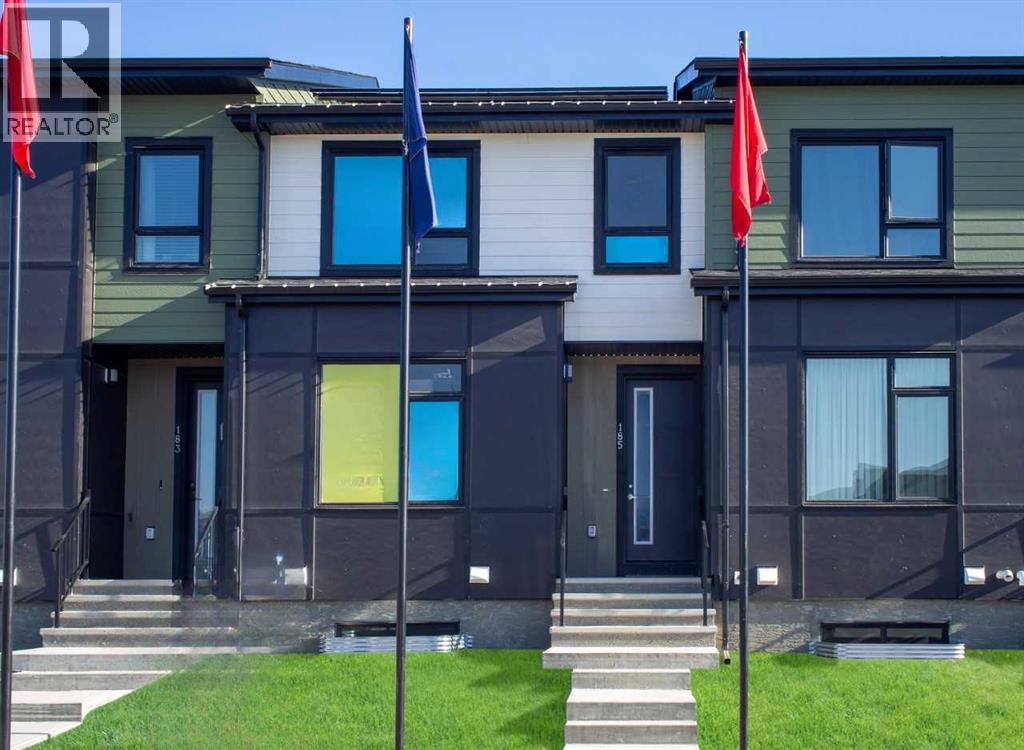 210 Vantage Dr, Cochrane, AB T4C 3G5