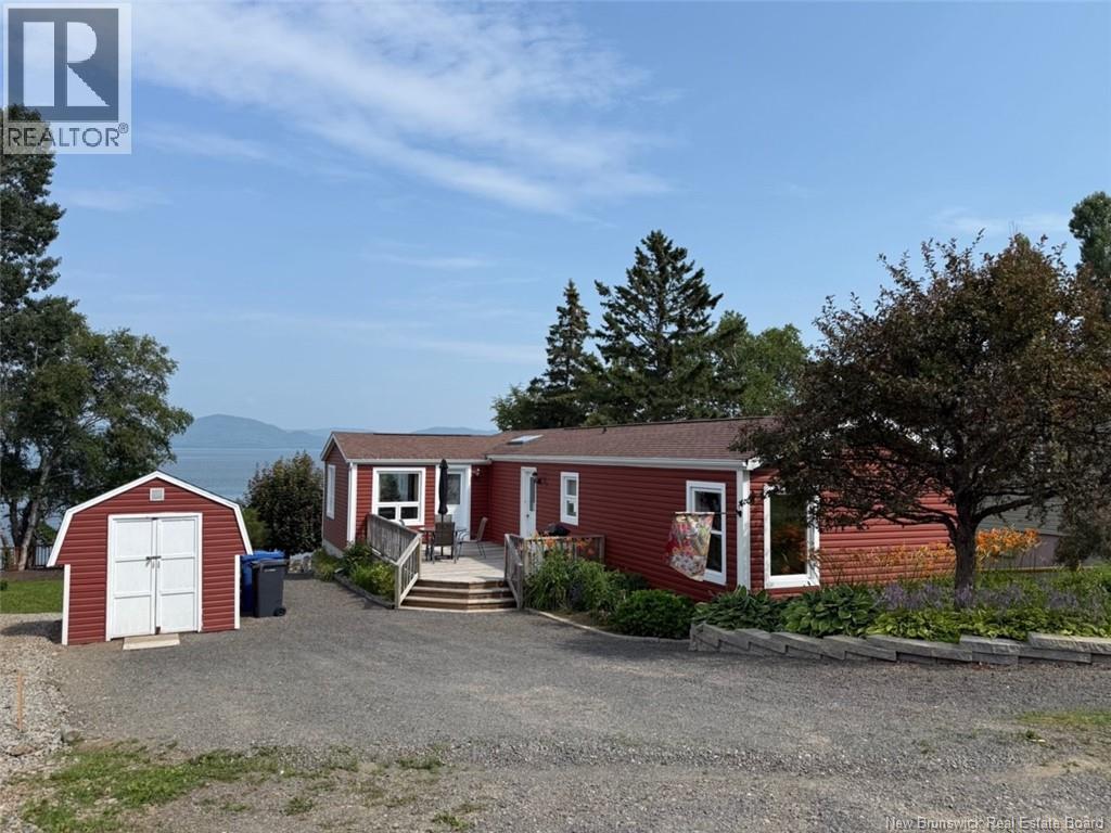 17 Dickie Rd, Point La Nim, NB E3N 6B7
