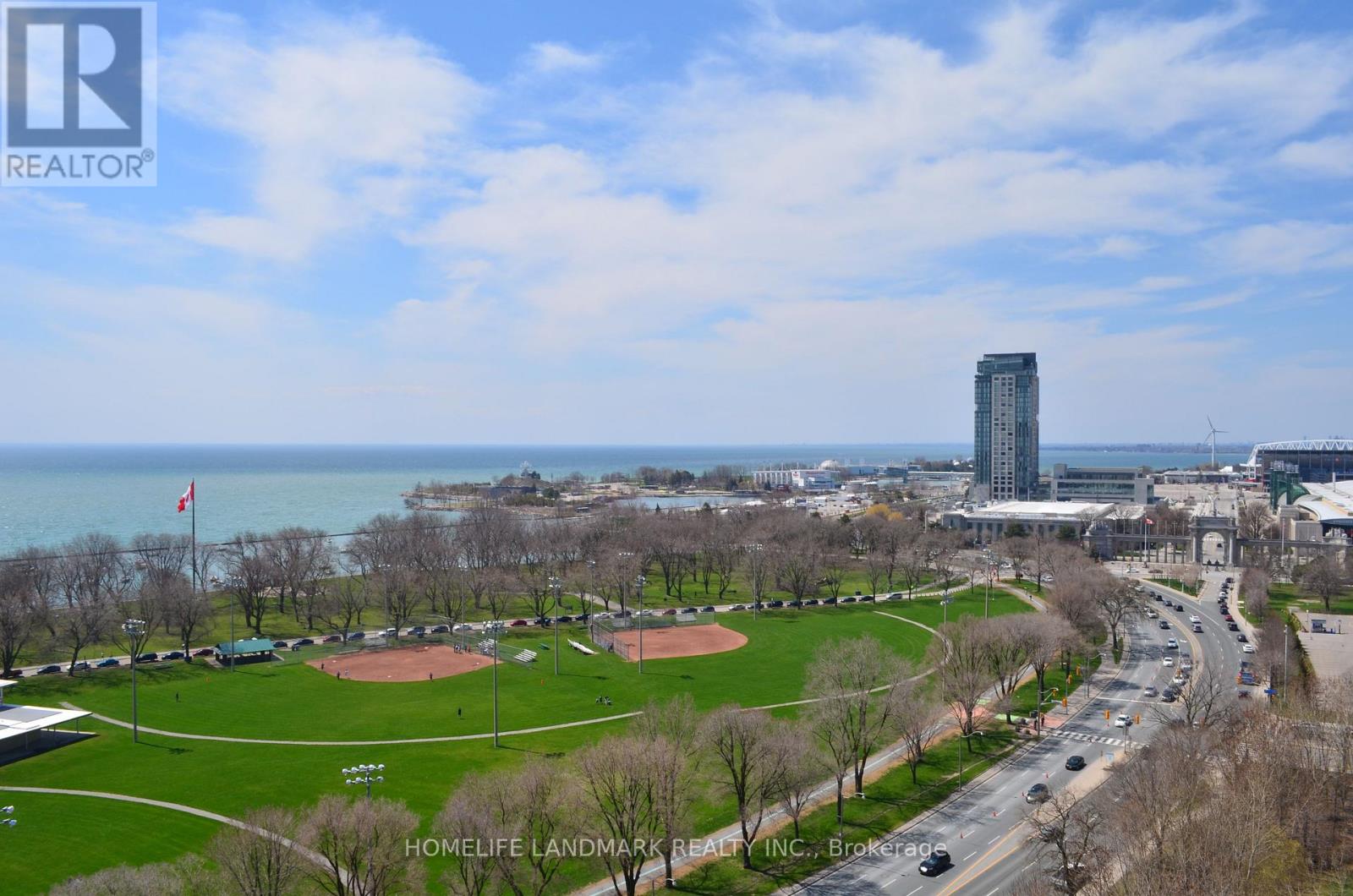 1704 215 Fort York Blvd, Toronto, ON M5V 4A1