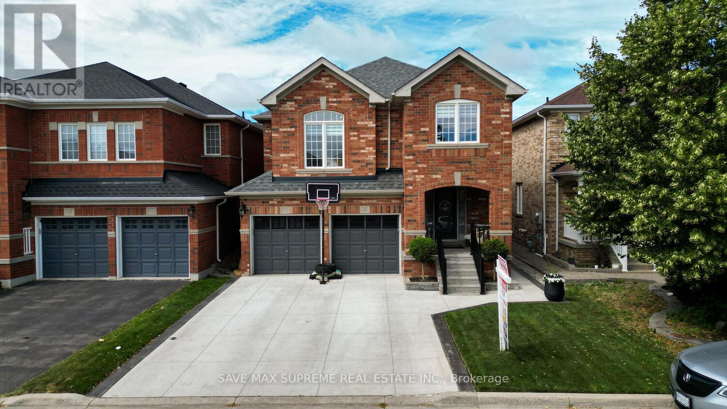 24 Silver Egret Rd, Brampton, ON L7A 3P4