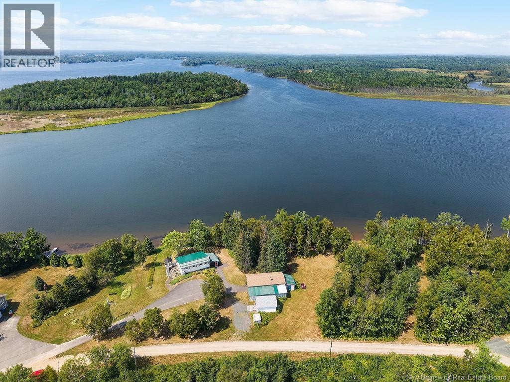 117 Comeau Point Rd, Pokemouche, NB E8P 1E9