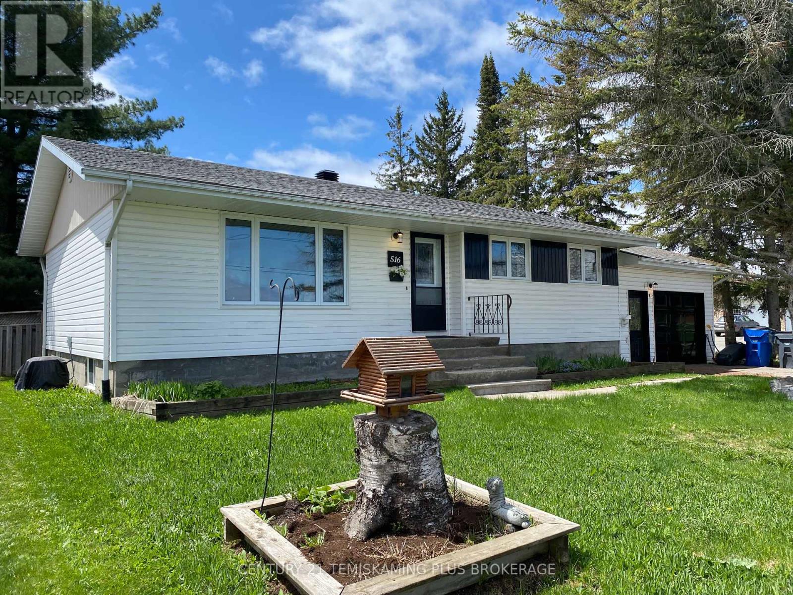 516 Ross Ave, Temiskaming Shores, ON P0J 1P0