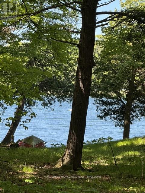 7 Waterview Ln #6 Rd, Frontenac Islands, ON K0H 2Y0