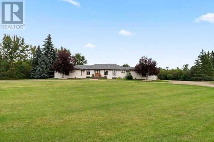121 Bailey Ave, Camrose, AB T4V 4J1