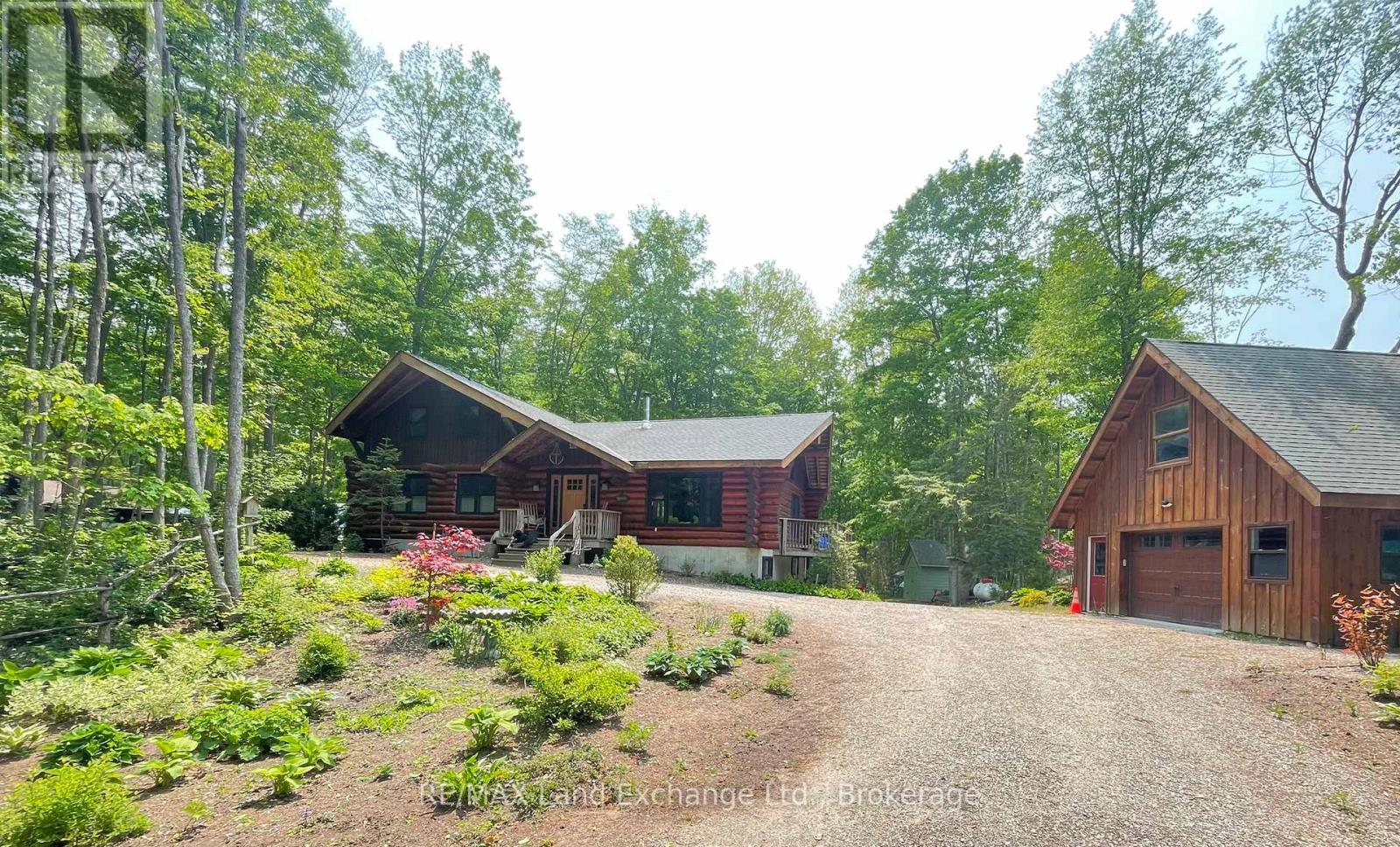 3 Green Brae Cres, Huron-Kinloss, ON N2Z 0B3