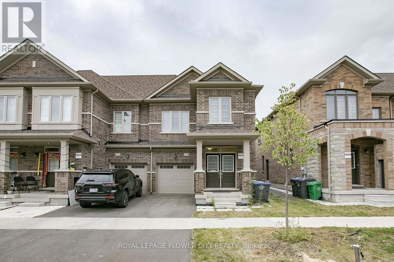 114 Adventura Rd, Brampton, ON L7A 5A7