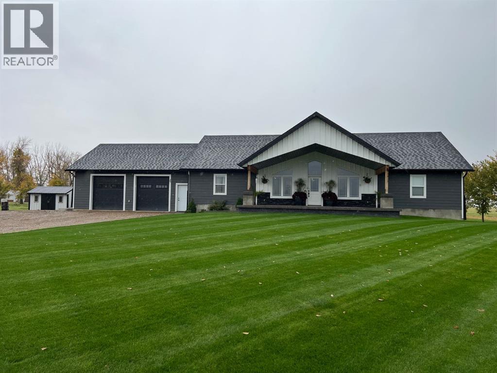 92008 Range Road 195, Rural Lethbridge County, AB T1M 1M9