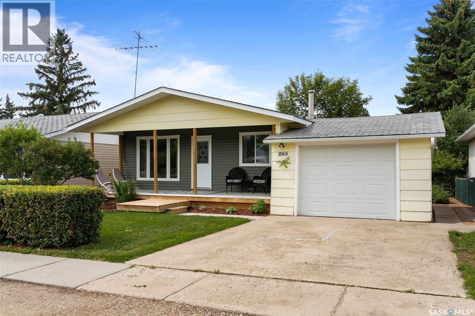 265 Browning St, Southey, SK S0G 4P0