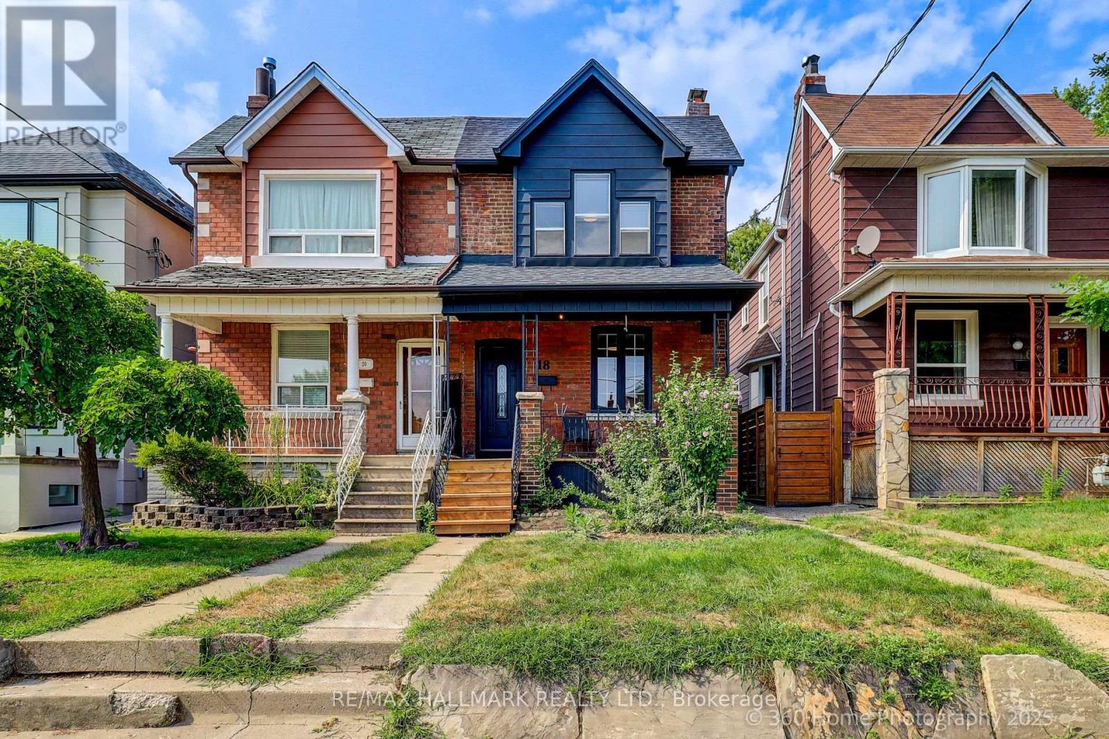 18 Conway Ave, Toronto, ON M6E 1H2