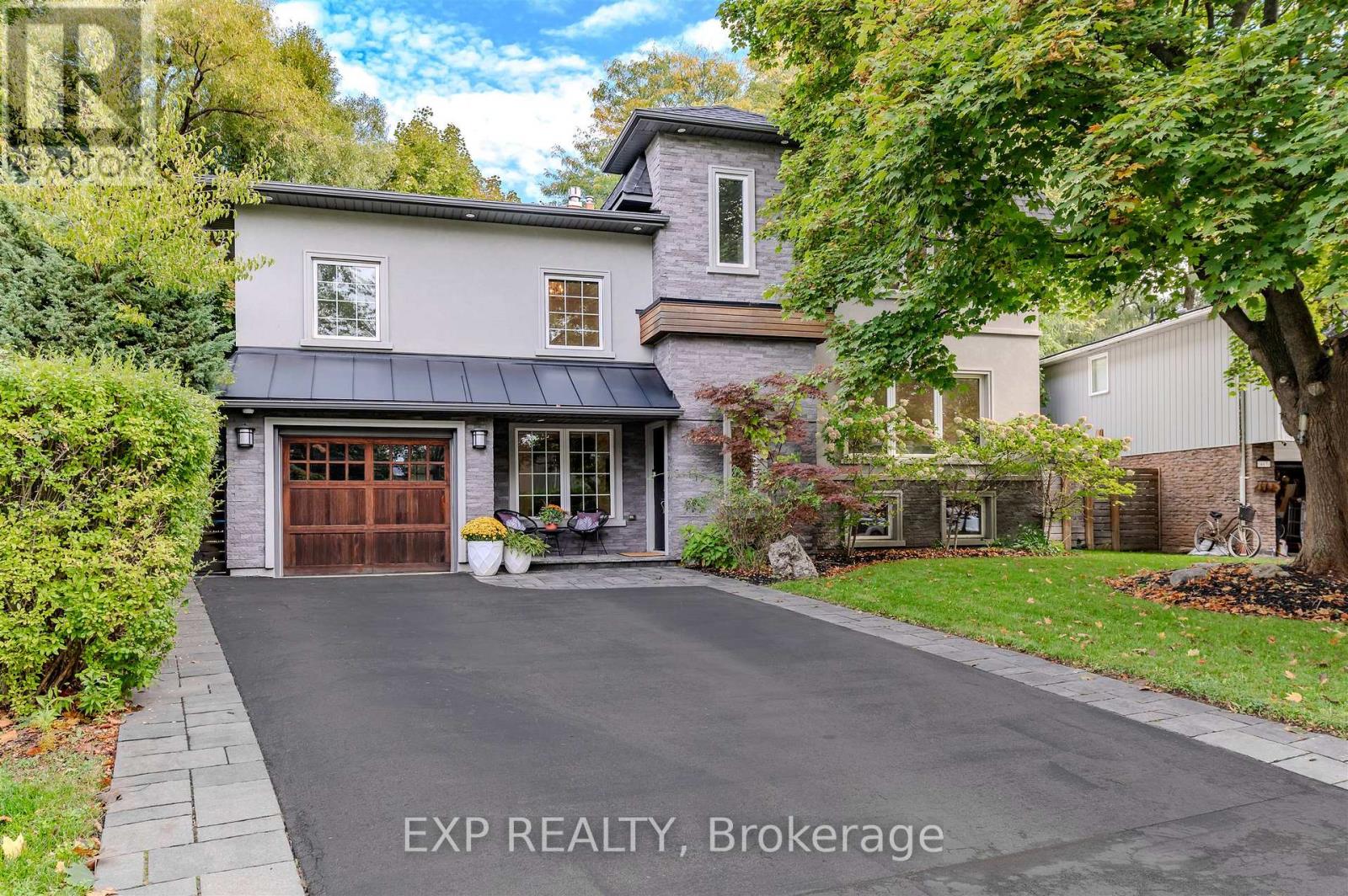 467 Caesar Ave, Oakville, ON L6J 3Z1