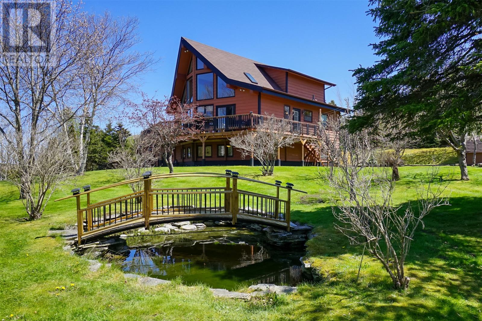 27 Big Pond Rd, Spaniard's Bay, NL A0A 3X0