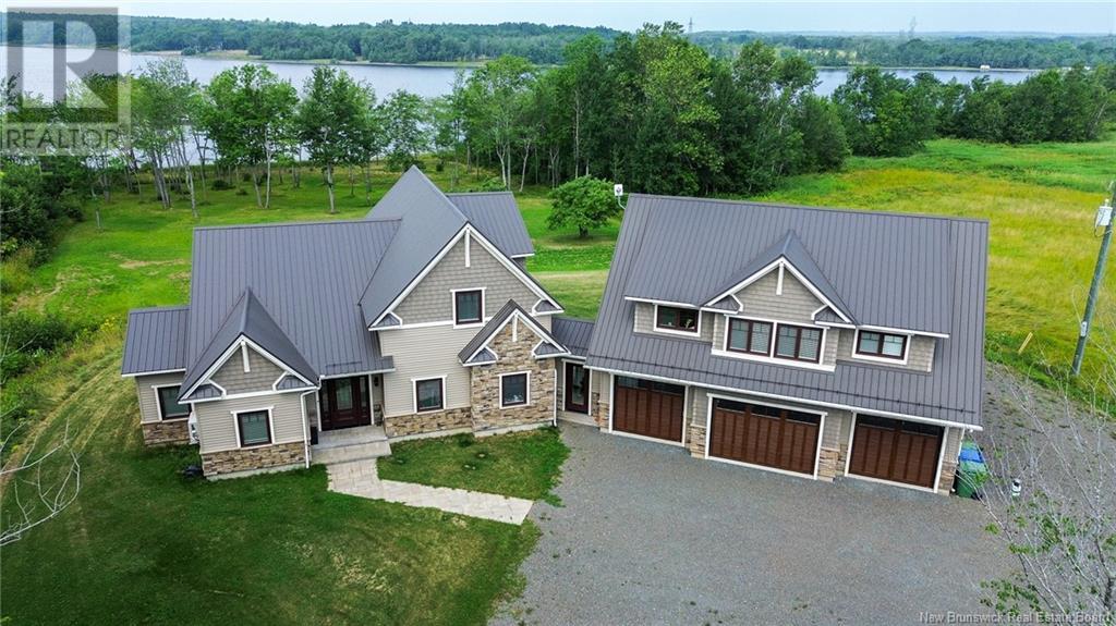 192 Chapman Rd, Newcastle Creek, NB E4B 2M1