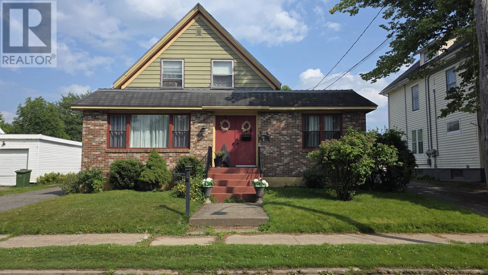 526 Nelson St, New Glasgow, NS B2H 3C7