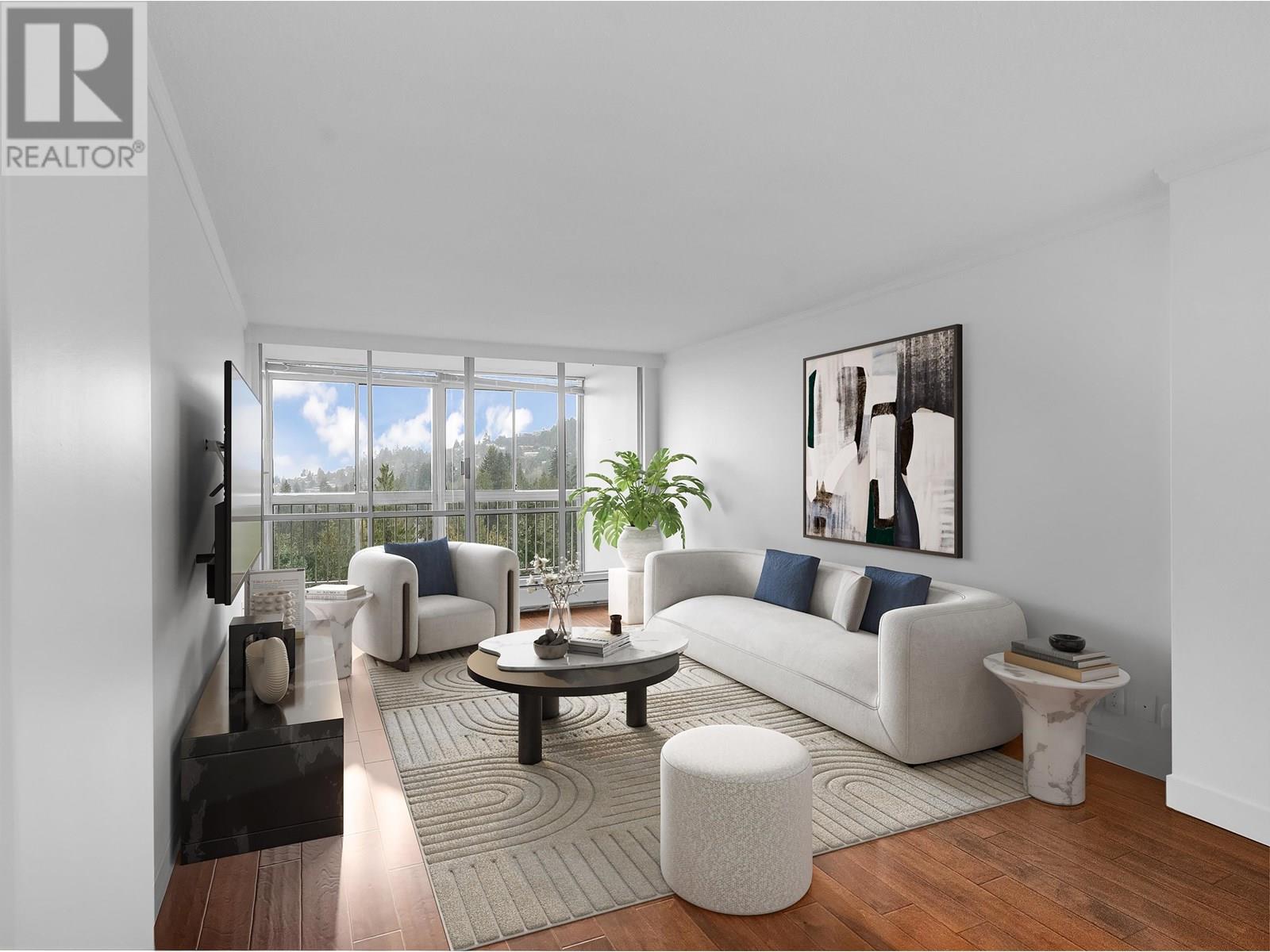 2016 Fullerton Avenue Unit 1812, North Vancouver, BC V7P 3E6
