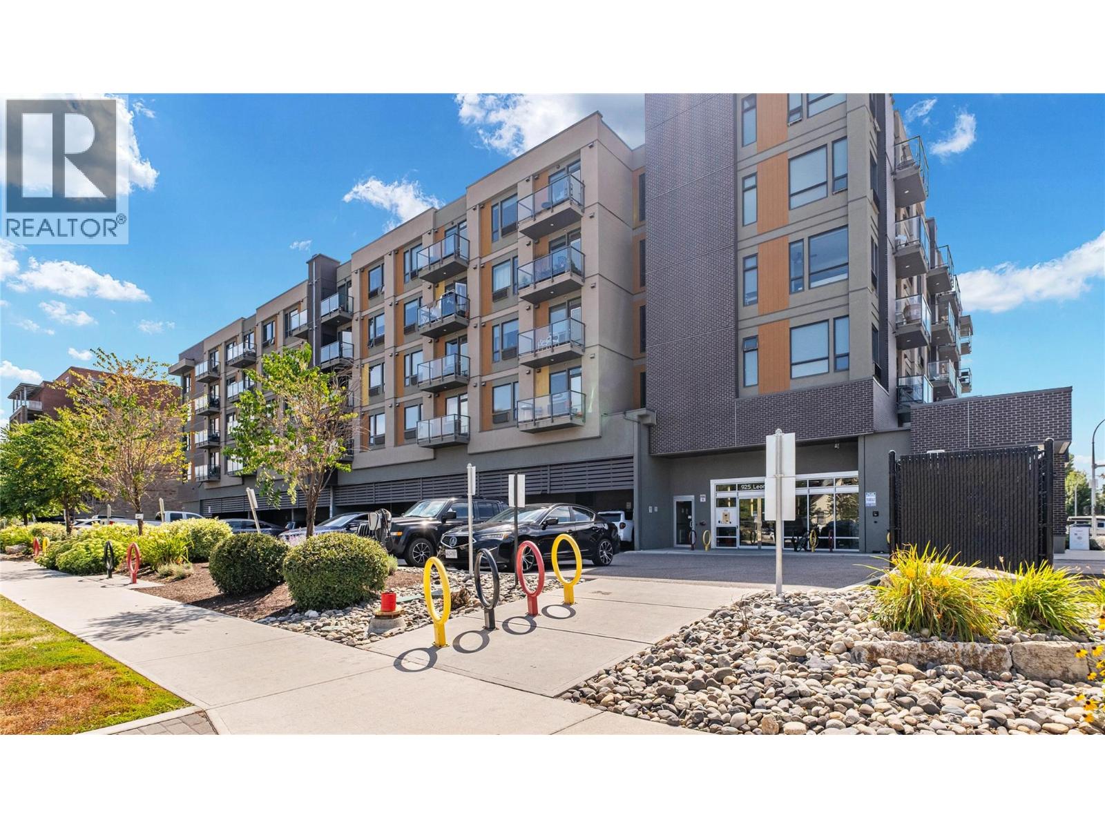 925 Leon Avenue Unit 311, Kelowna, BC V1Y 0E5