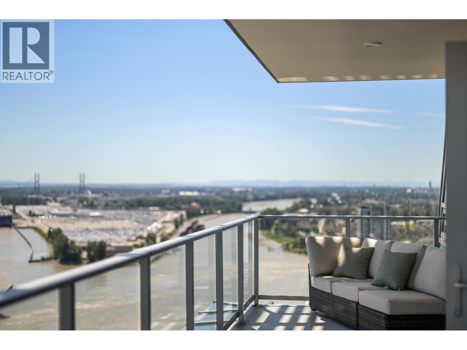 908 Quayside Drive Unit 3202, New Westminster, BC V3M 0L4