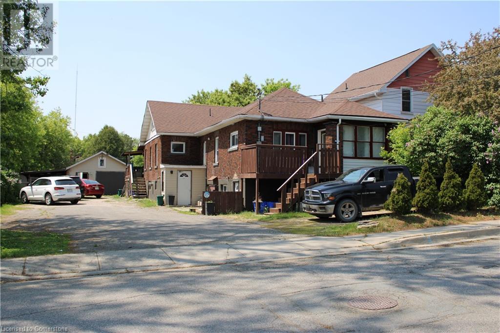 341 Antwerp Ave, Sudbury, ON P3C 4M8