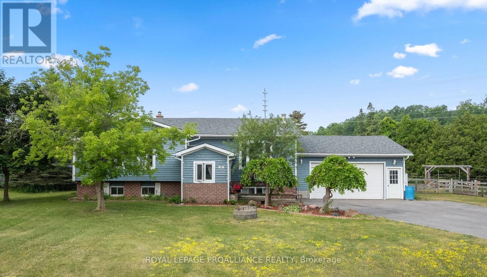 8 Oriole Cres, Hamilton, ON K0K 1C0