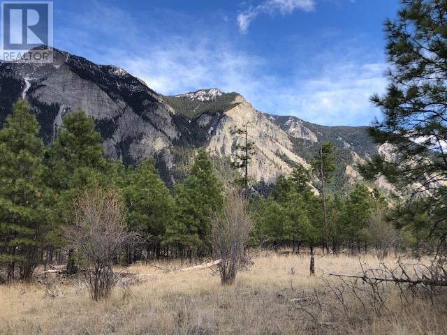 1234 Whitney Rd, Lillooet, BC V0K 1V0