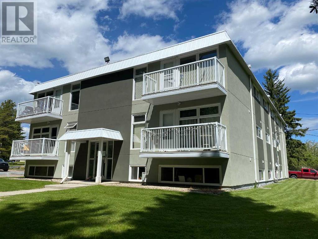 414 41 Street Unit 7, Edson, AB T7E 1A2
