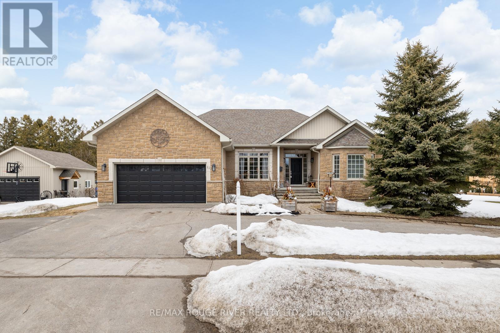 11 Mikelen Dr, Scugog, ON L9L 1V1