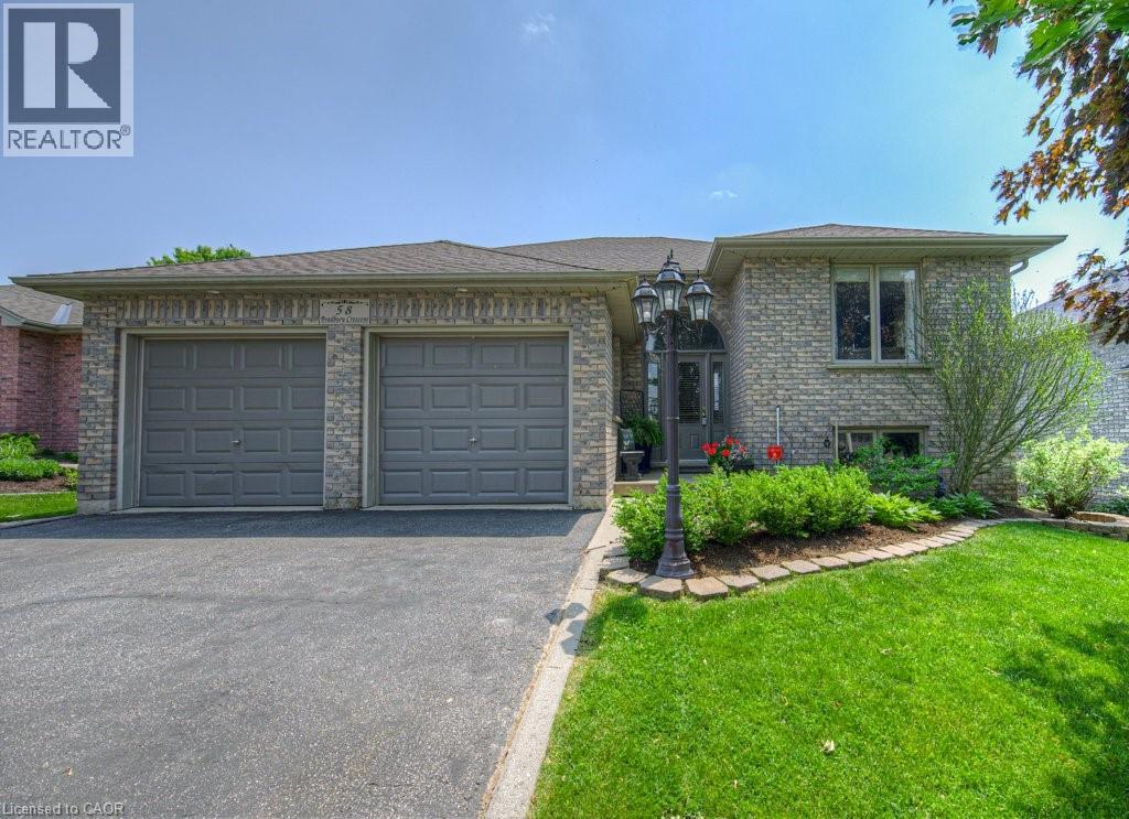58 Bradbury Cres, Brant, ON N3L 4E2