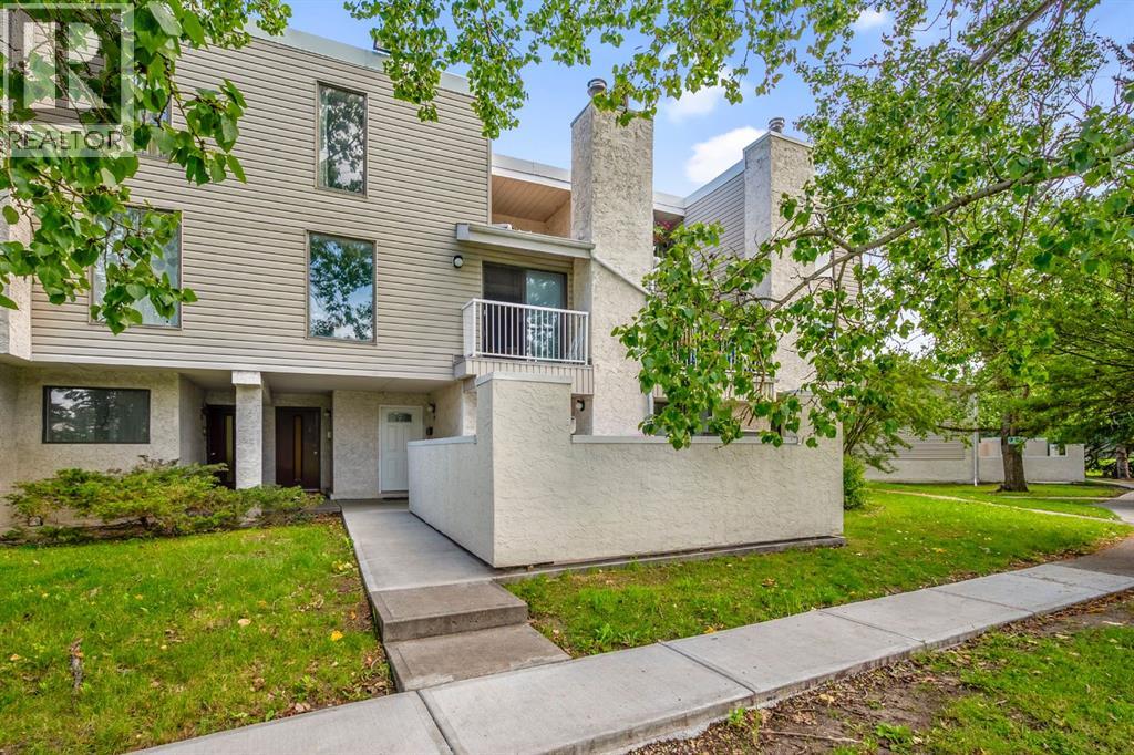 3500 Varsity Drive Nw Unit 2417, Calgary, AB T2L 1Y3