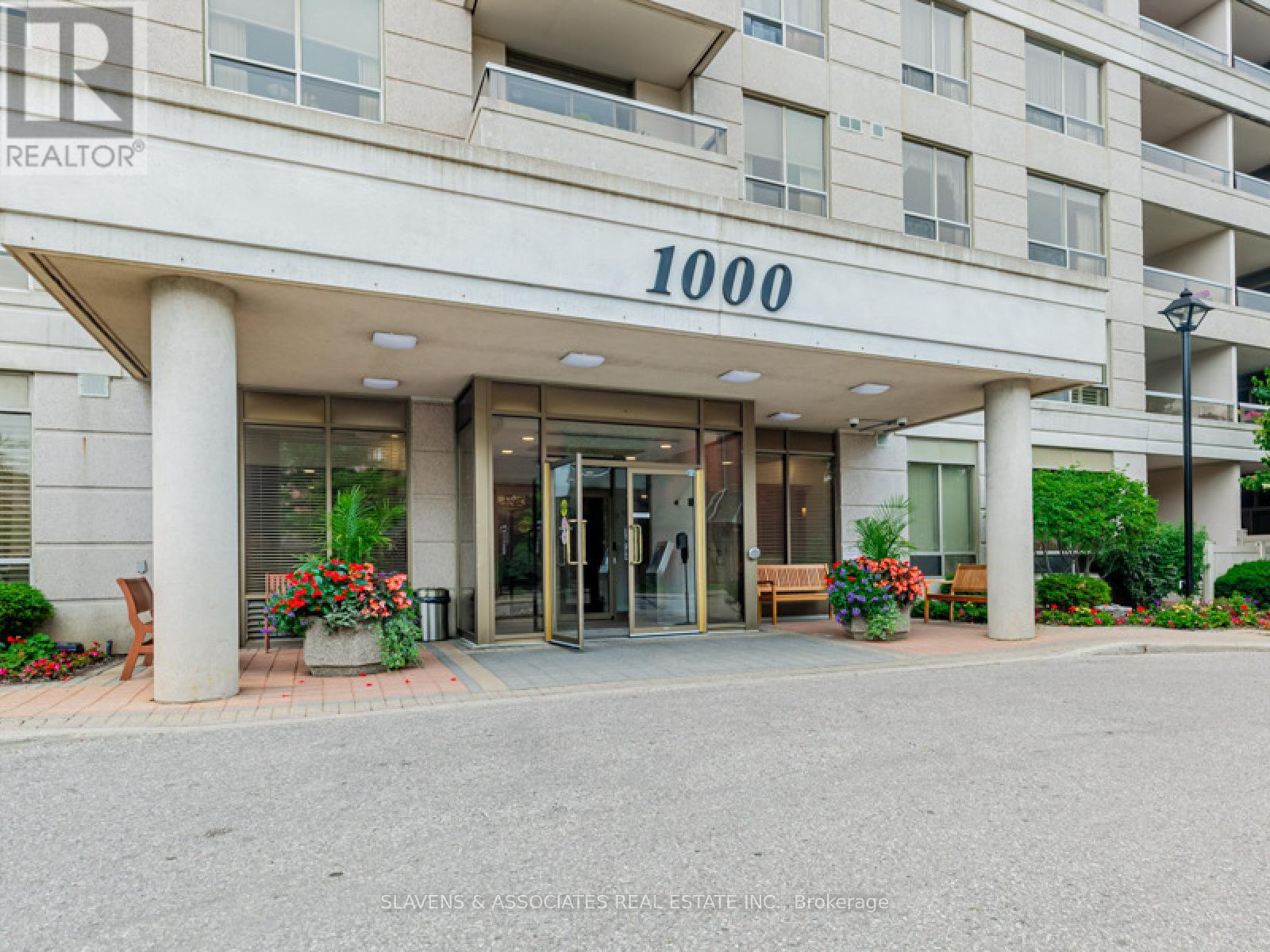 1404 1000 The Esplanade Rd N, Pickering, ON L1V 6V4