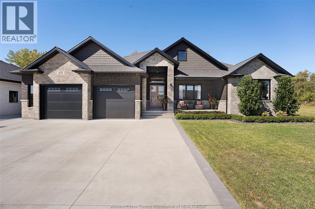172 Grandview Ave, Kingsville, ON N9Y 0C8