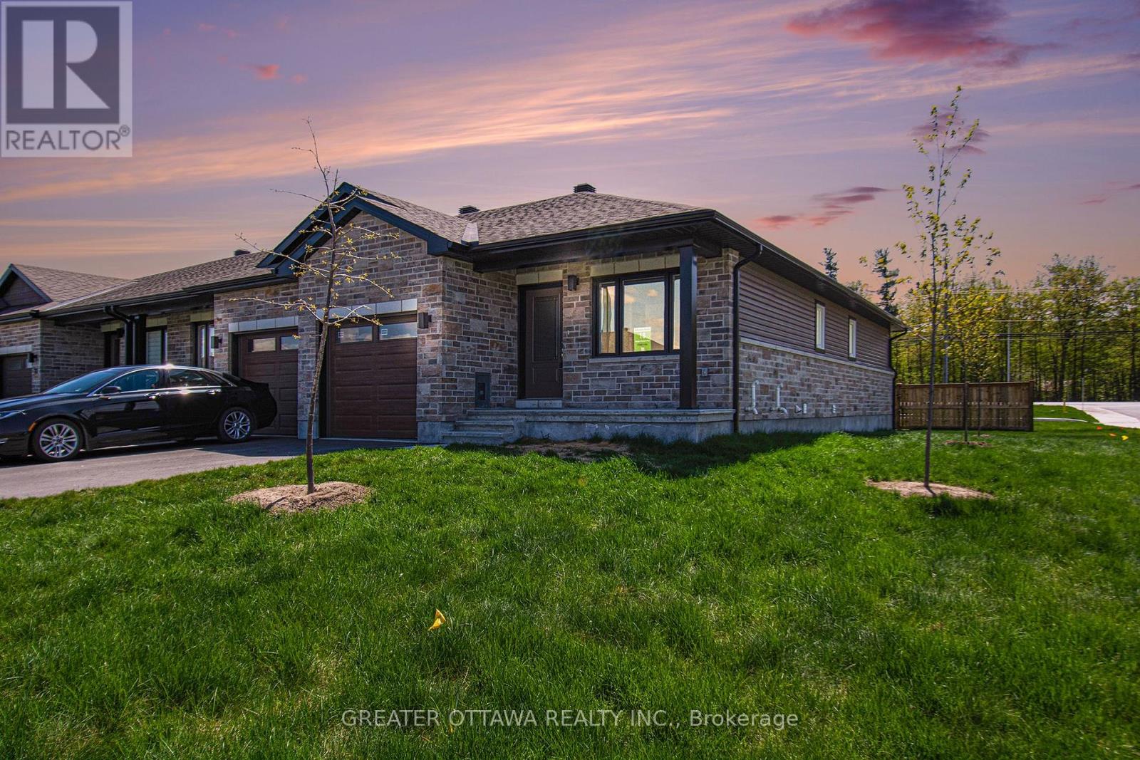 18 Morgan Clouthier Way, Arnprior, ON K7S 0K1
