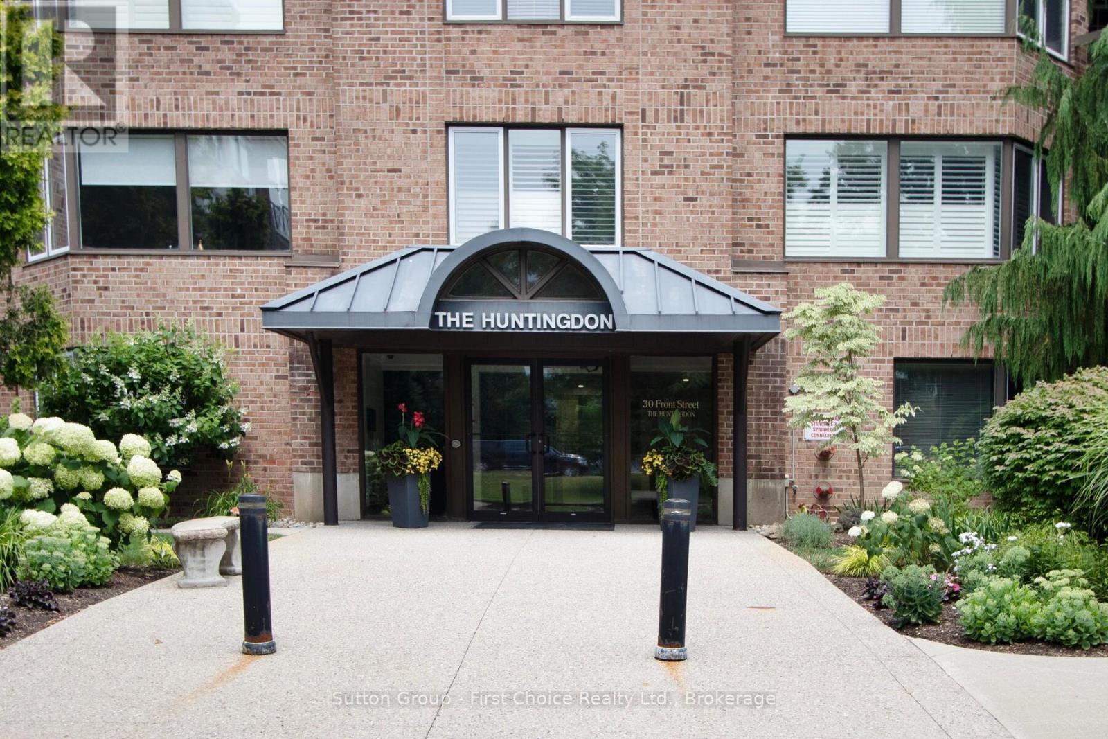 206 30 Front St, Stratford, ON N5A 7S3