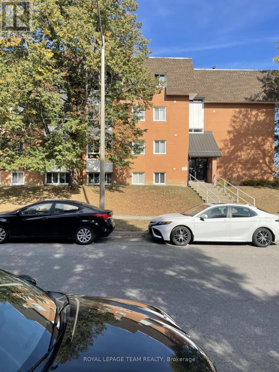 304 810 Kyle Ct, Brockville, ON K6V 6H6