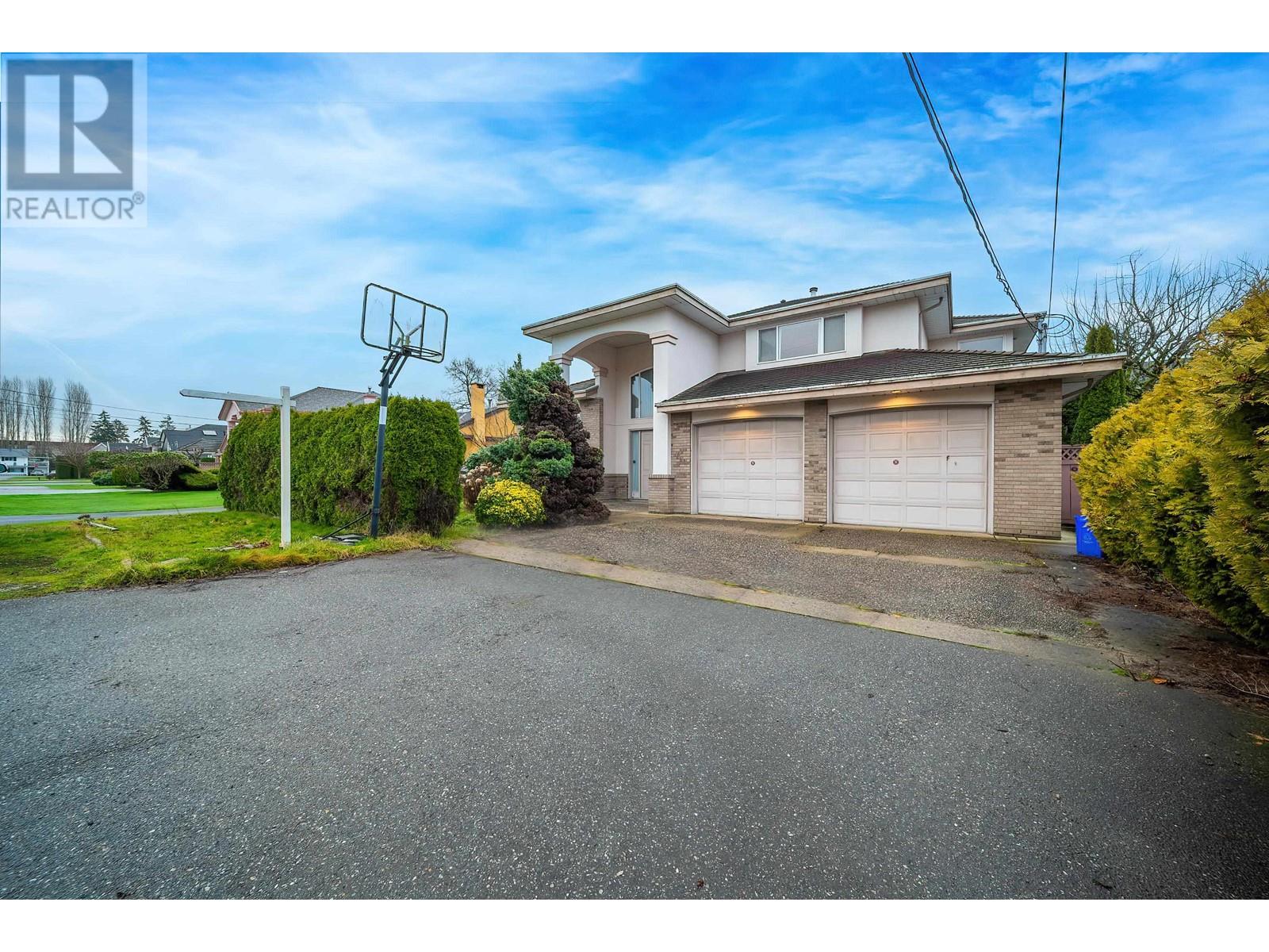 3620 Vinmore Ave, Richmond, BC V7C 1S5