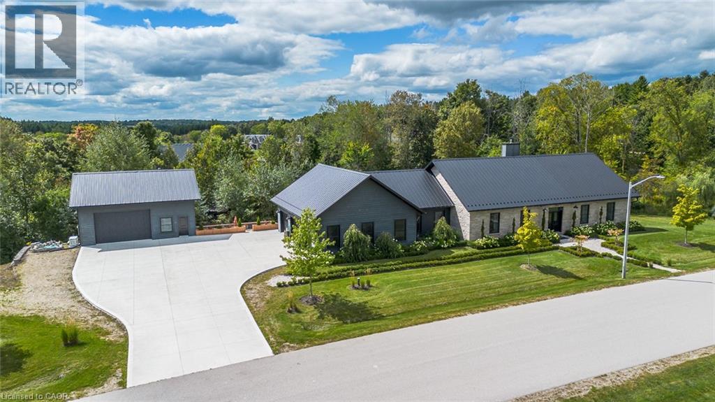 141 Ruth Anne Pl, Moorefield, ON N0G 2K0